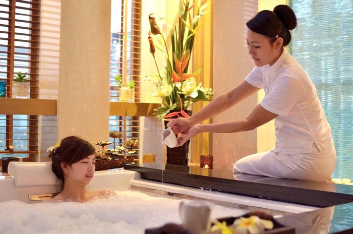 อาบน้ำสมุนไพร เตรียมง่ายๆ คุณก็ทำได้