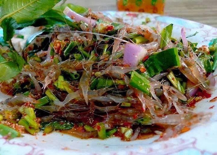 กุ้งเต้น อาหารภาคอีสาน