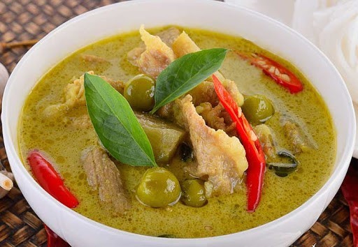 แกงเขียวหวานหมู อาหารภาคกลาง