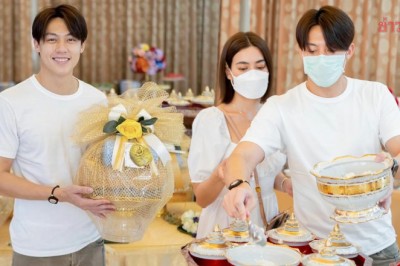 หมาก ปริญ ฉลองอายุ 32 ปี ควง คิมเบอร์ลี่ ทำบุญวันเกิดเรียบง่าย แต่อิ่มใจ