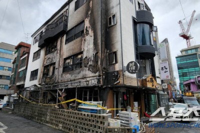 ช็อก ! ไฟไหม้ตึกห้องซ้อมบอยแบนด์น้องใหม่วง TAN เคราะห์ดีไม่มีผู้ได้รับบาดเจ็บ