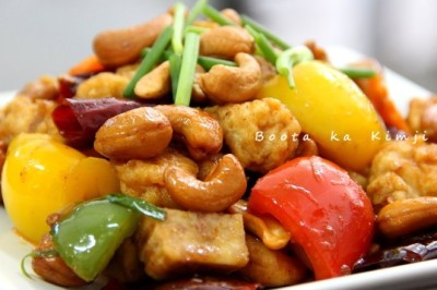 ไก่ผัดเม็ดมะม่วงหิมพานต์ อาหารจานเดียว