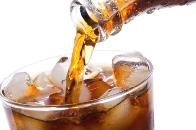 ดื่มน้ำอัดลมมากเสี่ยงอัมพาต