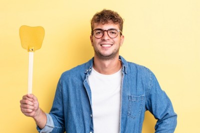 เทคนิคเด็ดในการไล่แมลงวัน