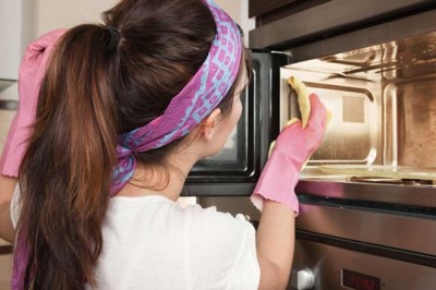 ทำอย่างไรให้ไมโครเวฟมีกลิ่นหอมสะอาด