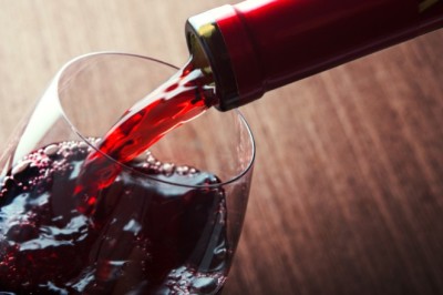 รักษาฟันด้วยไวน์แดง