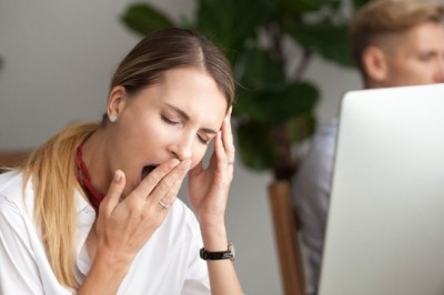 อดนอน บ่อนทำลายสุขภาพ