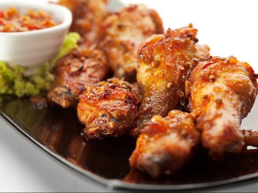 ไก่ตะเกียบทอดพริกไทยดำ อาหารจานเดียว