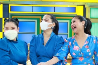 3 ประสาน สุนารี-ฮาย อาภาพร-ตั๊ก ศิริพร จับมือทำรายการร่วมกัน ลั่น ‘รับรองงานนี้ต๊าซซซซซซซ’