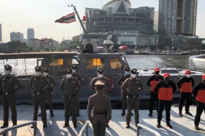 ตำรวจน้ำ 16 นาย พร้อมเรือตรวจการณ์ ค้นหา #แตงโม นิดา