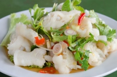 ยำเล็บมือนาง อาหารจานเดียว