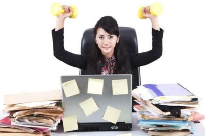 5 วิธีออกกำลังกายง่ายๆ ในที่ทำงาน