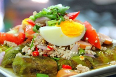 ยำมะเขือยาว อาหารจานเดียว