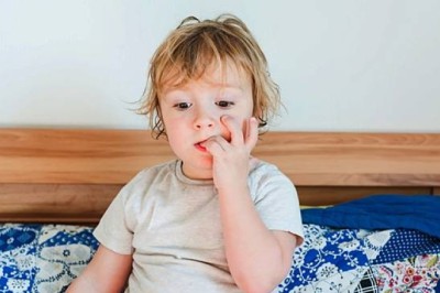 ทำไมลูกถึงชอบกัดเล็บ..หรือถอนผม