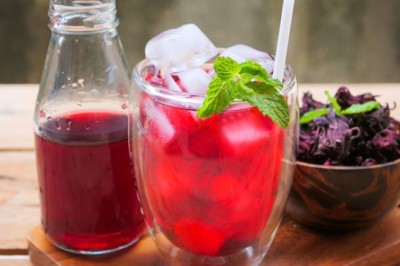 น้ำกระเจี๊ยบ เครื่องดื่ม