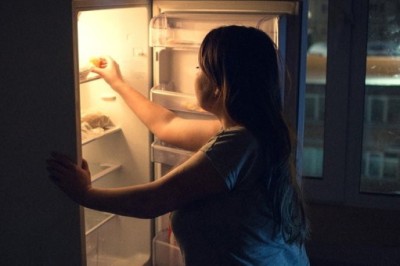 เทคนิคสุดเจ๋งพาสาวๆ หลีกเลี่ยงมื้อดึก