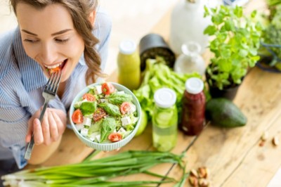 กินสลัด 6 สีอร่อยดี ไม่มีอ้วน