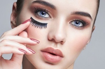 เคล็ดลับง่ายๆ ช่วยมือใหม่หัดติดขนตาปลอม