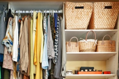 8 ไอเดียจัดตู้เสื้อผ้าให้หรูเริ่ด